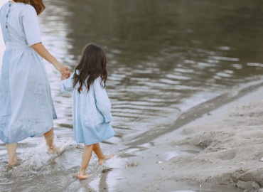 Filha de vítima de feminicídio garante recebimento de pensão especial