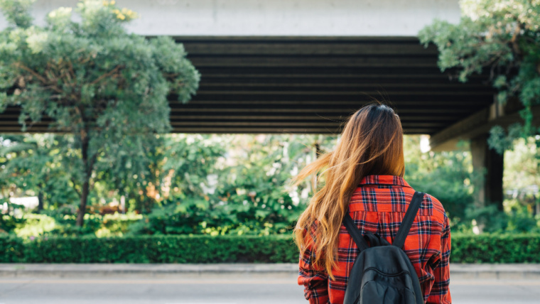 Estudante receberá R$ 3 mil após faculdade cancelar bolsa integral e realizar cobranças indevidas